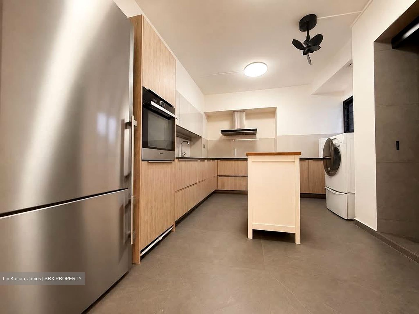 Blk 542 Serangoon North Avenue 4 (Serangoon), HDB Executive #559717011